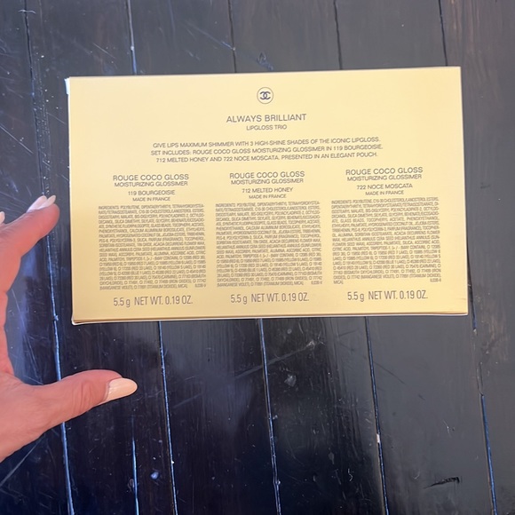 Gold Chanel box - Picture 4 of 4